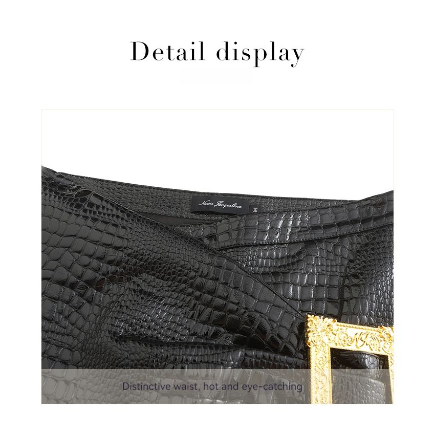 Vintage gold buckle decorative leather skirt