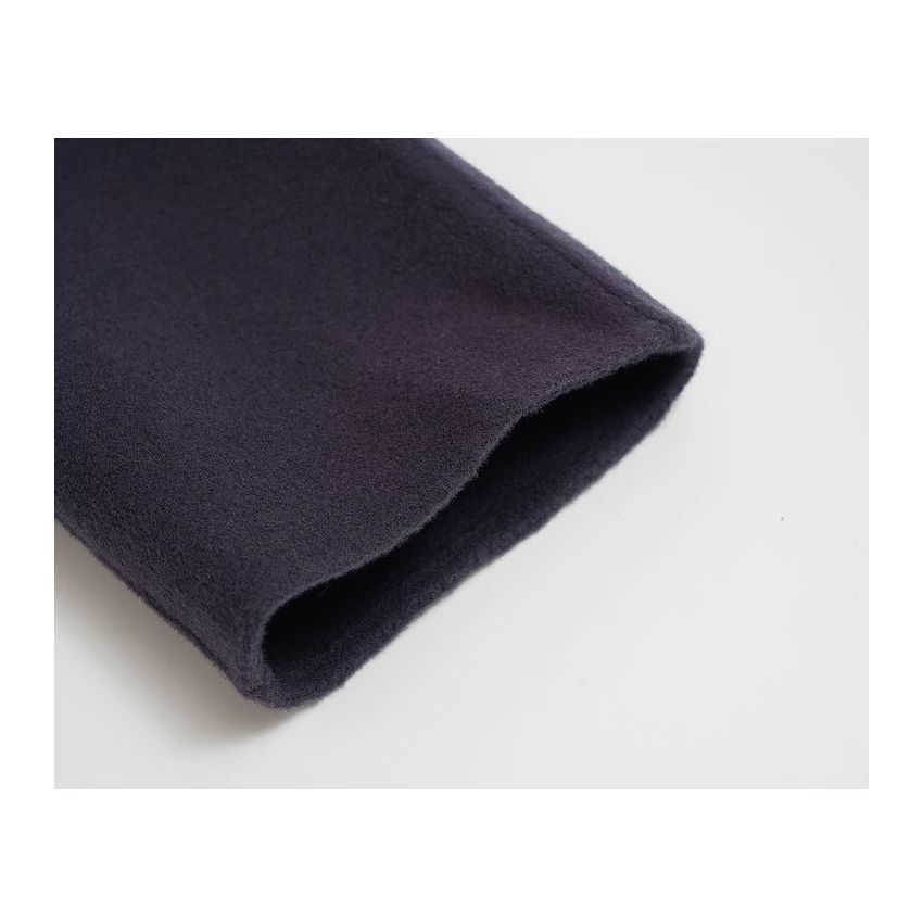 Long pure wool coat with a suit collar